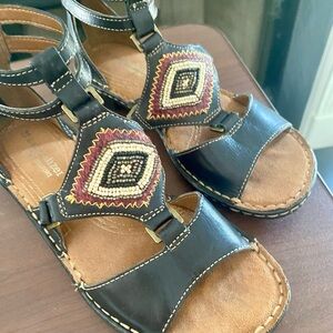 Naturalizer Black and Brown Beaded Sandals